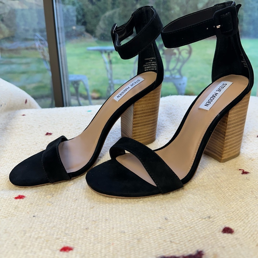 Suede Steve Madden Heels size 9.5